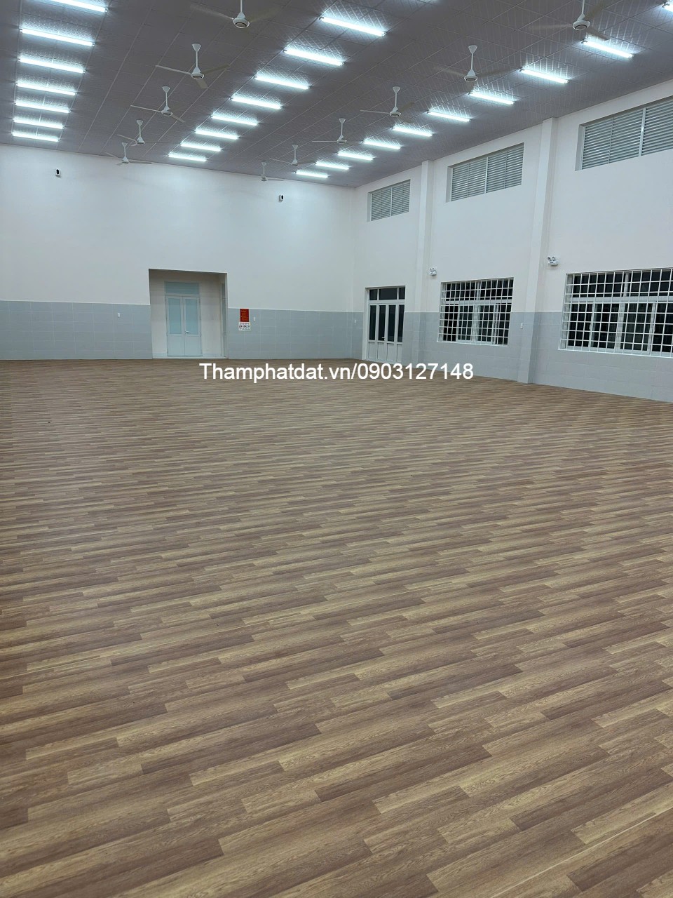 sàn thể thao giả gỗ
